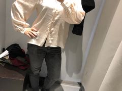 -URBAN REVIVO(七宝领展广场店)