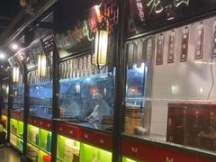 -卢大鲜鱼头捞饭(美利广场店)