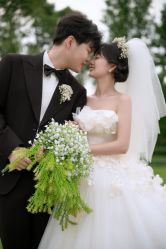 -雅云婚纱摄影工作室旗舰店