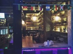 -啤仕多·啤客国潮跳舞BAR(保俶路店)