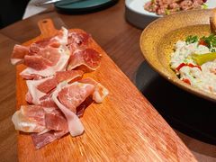-Laures·月桂西班牙碳烤餐厅(十尚坊店)
