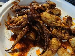 -三亚火车头万人海鲜广场