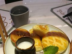 酥挞拼盘-富山虾饺点心餐厅(群光广场店)