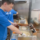 装修一般，招牌猪肉串的味道顶呱呱！