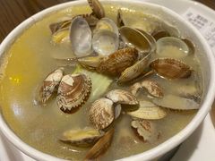 -何记花甲(海岸城旗舰店)
