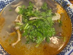 -叶新小吃店(来凤小区总店)