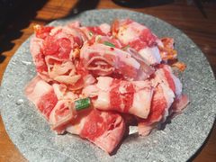 -满满初牛·炭烧牛肉专门店(国大店)