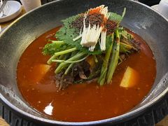 -喇喇排骨火锅·传统韩式脊骨汤(望京西园总店)