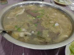 -卢六川汤肉(南方花园店)