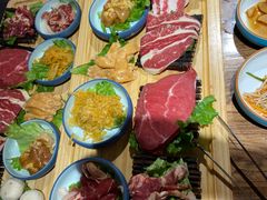 -明洞阿姨·韩式酱蟹烤肉·创意料理(三元桥店)