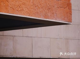 时间平静的走,如死水潭,感受不到自由… Dreamer