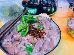 -攀枝花·任德琼·盐边羊肉米线