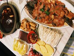 -安吉美渝石锅鱼(芜园西路店)