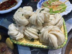 -袁小二大东北铁锅炖(吉祥村总部)