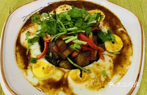 Braised Pork Knuckle Steamed Egg