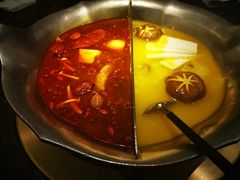 -湊湊火锅·茶憩(打浦桥日月光店)