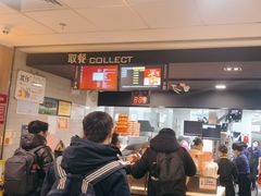 -麦当劳(上海虹桥站30B检票口楼上)