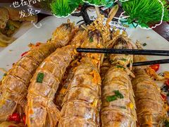 -岛中岛·海鲜大排档·万宁老字号(东澳店)