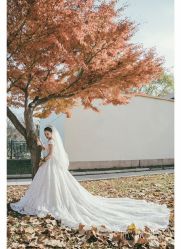 -欣薇婚纱(新源乐汇城店)