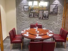 包厢-东方饺子王(重庆路亚泰店)