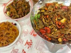 -堂瓦里·33年传统赣菜(第一街区店)