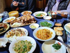-伊带伊路新疆美食府(呼家楼店)