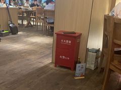 -蜜桃餐厅·伴山(湖滨商业街店)