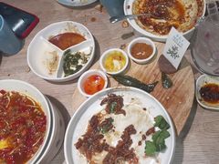 -小雅木姜子烤鸡·贵州菜(鸿通城店)