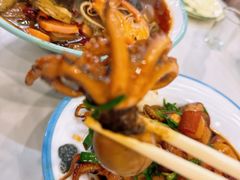 -李哥海鲜烧烤家常菜(孔雀城店)