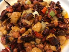 宫保鸡丁-万重锦·人文川菜馆(骡马市店)