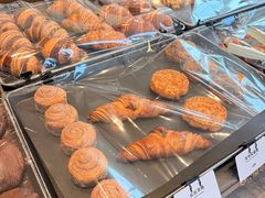 -OUR Bakery(中海环宇荟店)