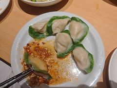 -关东小磨东北菜(上海长风大悦城店)