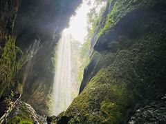 -龙水峡地缝景区