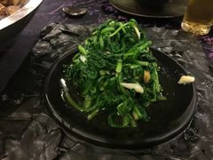 -浩运·海鲜青岛菜·海胆水饺(石老人店)