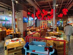 大堂-么肆烤肉·中式自助·烤肉大排档(街道口季佳PAI店)