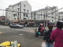 -晶牌烤鸭(延吉东路557弄小区店)