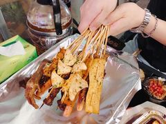 -何师烧烤Pro ·江湖川菜·小龙虾·精酿(太古里旗舰店)