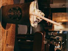 -星巴克(西藏路店)