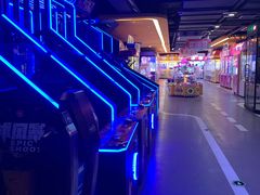 -爱玩嘉年华(江北一店)
