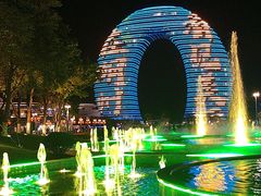 -湖州太湖旅游度假区-月亮广场