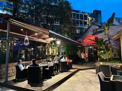 -铜锣湾·有麝自然香(重庆新天地店)