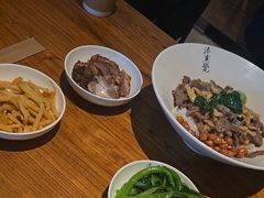 -漆黑觉米粉(三里屯店)