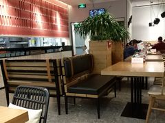 大堂-必胜客(百联又一城店)