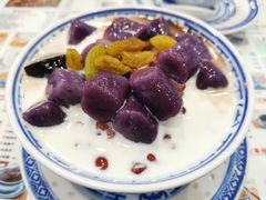 -广信牛奶甜品世家(台东店)