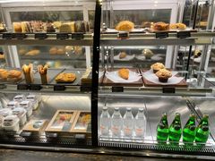 面包甜点陈列柜-星巴克(夏碧路店)