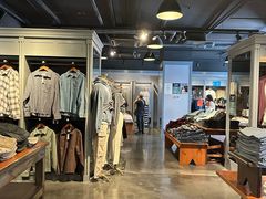 -Hollister(天环广场店)