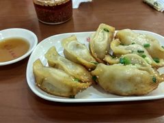 -小姜锅贴(凤凰街店)