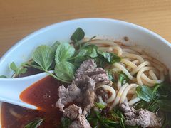 -三千粉牛肉米粉(来客茂店)