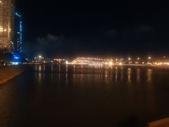 -嘉乐庇总督大桥