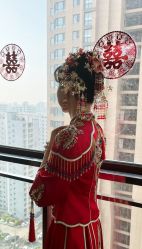 -莫小姐婚纱